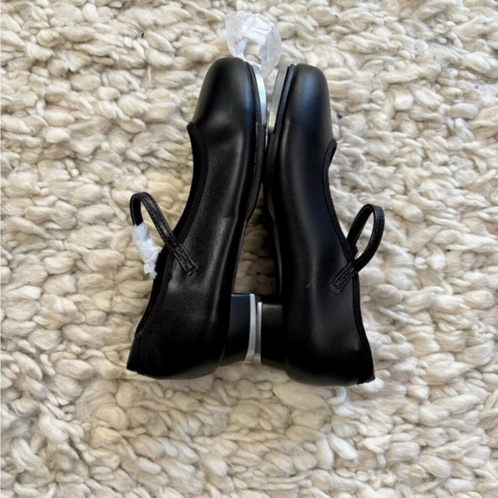 Danshuz tap shoes girls 12 black buckle